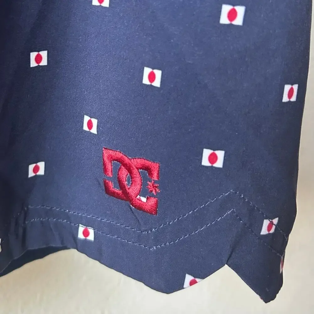 DC Shoes Men's Boardshorts Swim Trunks Navy Blue Geometric Print Size 33